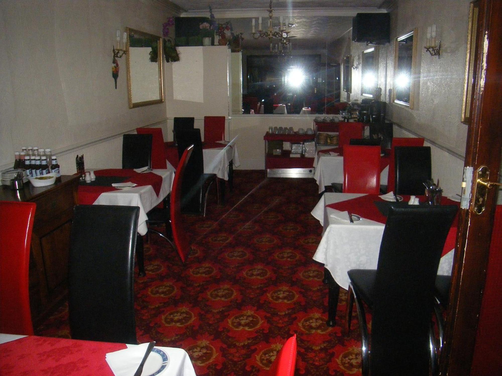 Hotel The Roman Hotel 2*